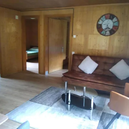 Ferien Flueehblueemli Holiday home *